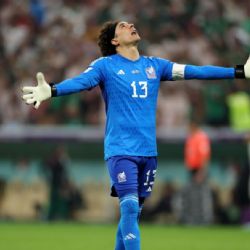 Ligue 1 de Francia se mete en POLÉMICA por felicitación a Guillermo Ochoa