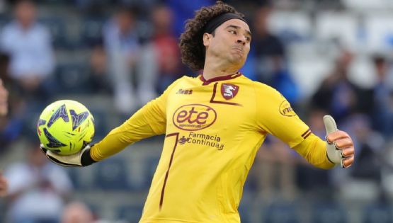 Ídolo de Cruz Azul sorprende con sus ELOGIOS para Guillermo Ochoa