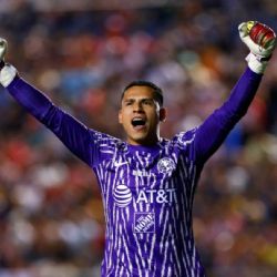 Luis Ángel Malagón luce el espectacular NUEVO UNIFORME de portero del Club América