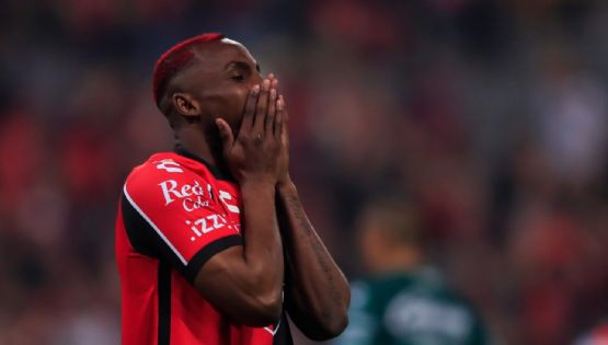 Julián Quiñones SE ENFRENTARÁ a la maldición de los refuerzos en la delantera del Club América