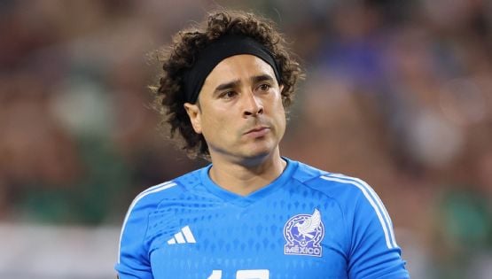 Guillermo Ochoa demuestra su HUMILDAD con los aficionados de la Selección Mexicana