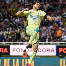 Henry Martín SE ACERCA a los GOLEADORES HISTÓRICOS del Clásico Nacional entre América y Chivas