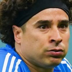 Guillermo Ochoa en MOMENTO CLAVE para sus aspiraciones a ser TITULAR en el Mundial de 2026 