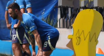 Los MEJORES MEMES de la ‘Polémica’ Foto del ‘Cabecita’ Rodríguez y Miguel Layún