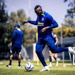 André Jardine con PLAN ESPECIAL para Julián Quiñones en el América vs New England