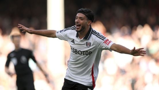 (VIDEO) Se lo hizo al Dibu Martínez, el gol de Raúl Jiménez en el Fulham vs. Aston Villa