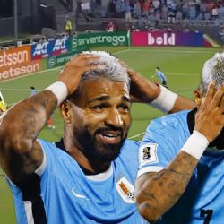 ¡Hasta las lágrimas! Así fue la EMOTIVA reacción de Rodrigo Aguirre al marcar un GOLAZO con Uruguay
