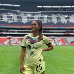 Jana Gutiérrez es FUNADA por la afición de Tigres Femenil y en América la PROTEGEN