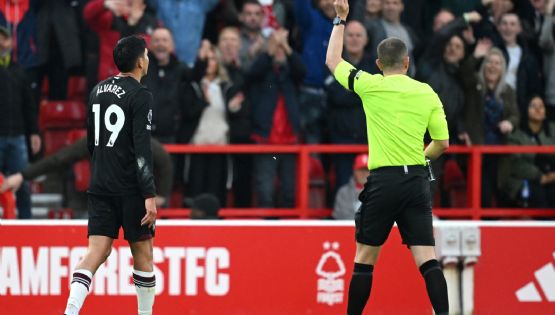 El GRAN PROBLEMA de Edson Álvarez que le evitaría llegar a un Club Top de Europa