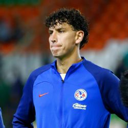 Afición del Club América SE LANZA contra Igor Lichnovsky y Kevin Álvarez por DISTRAÍDOS