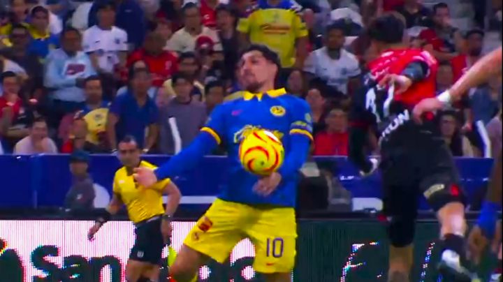 Comisión de Arbitraje EXPLICA la jugada de la POLÉMICA MANO de Diego Valdés en el Atlas vs América