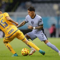 LA ALINEACIÓN OFICIAL del Club América para enfrentar a Tigres en la jornada 13 de la Liga MX