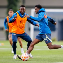 Video: ¿Vestidor roto? ASÍ CONVIVEN los jugadores del Club América en el entrenamiento