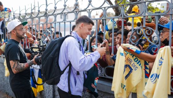 Video: Afición de Puebla le da RECIBIMIENTO DE CAMPEÓN al Club América