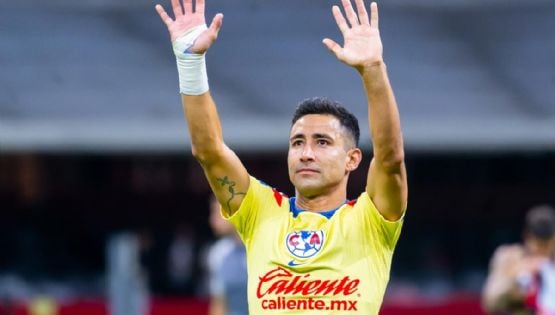 Afición del Club América hace RECONOCIMIENTO a Luis Fuentes por su posible ÚLTIMO PARTIDO