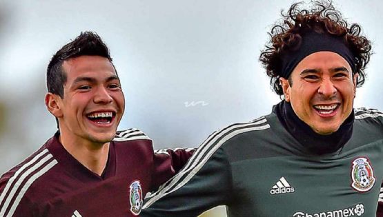 Guillermo Ochoa recibe SORPRESIVO mensaje de Chucky Lozano