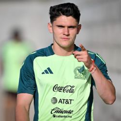 Israel Reyes confiesa las ESTRICTAS REGLAS del Vasco Aguirre con la Selección Mexicana