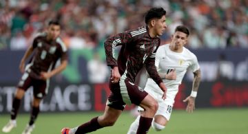 La jugada con la que Brian Rodríguez EXHIBIÓ a la defensa de la Selección Mexicana