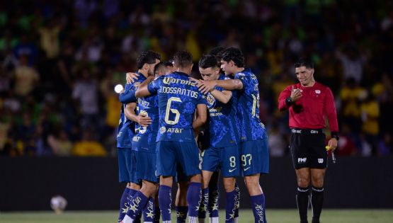 TUNDEN en redes sociales a árbitro que supuestamente FESTEJÓ EL GOL de Henry Martín