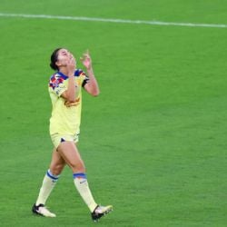 Video: Kiana Palacios RECHAZA dar un AUTÓGRAFO en una camiseta de las Chivas