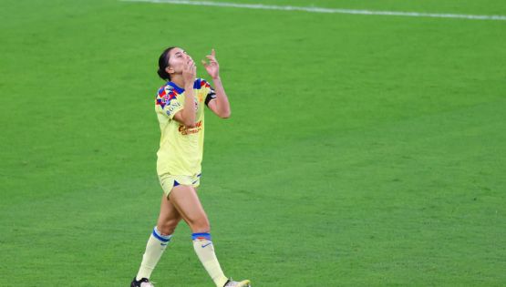 Video: Kiana Palacios RECHAZA dar un AUTÓGRAFO en una camiseta de las Chivas