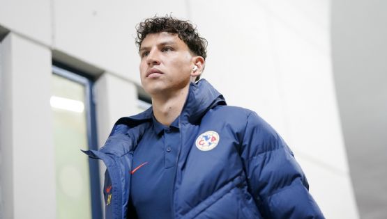 Las OPCIONES que tiene el Club América para el FICHAJE de un NUEVO DEFENSA para sustituir a Igor Lichnovsky