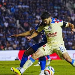 Henry Martín ENCIENDE el Clásico Joven y manda RECADITO a Cruz Azul