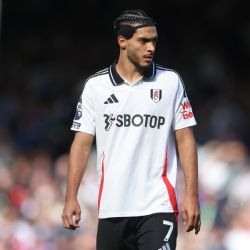 Raúl Jiménez marca DOS PENALES en MARATÓNICA TANDA DE PENALES en la Carabao Cup con el Fulham