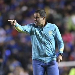 André Jardine ALZA LA VOZ y pide hacer CAMBIOS para evitar lesiones en el Club América