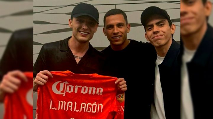 Luis Ángel Malagón comparte EMOTIVO MOMENTO con el famoso cantante Peso Pluma