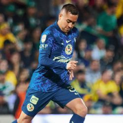 ‘Chiquito’ Sánchez EMOCIONA a la afición del Club América con valiente mensaje