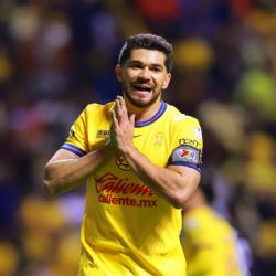 ¡Paren todo! Henry Martín con TENTADORA OFERTA para salir del Club América