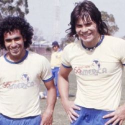 “Besos al cielo”: el conmovedor mensaje de Carlos Reinoso para DESPEDIR a Cristóbal Ortega