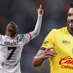 COMPARAN a Santiago Giménez con Henry Martín, pero ¿por qué el jugador del Club América NO la ROMPE en Europa?