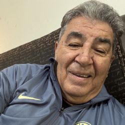 Video: Carlos Reinoso SE VIO en el tifo de las GRANDES LEYENDAS del América y así reaccionó