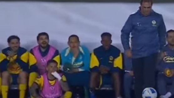 Video: André Jardine deja con el OJO CUADRADO a jugadores del América por su DOMINIO del balón