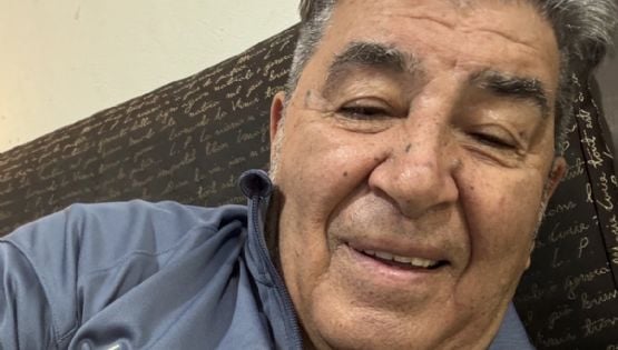Video: Carlos Reinoso SE VIO en el tifo de las GRANDES LEYENDAS del América y así reaccionó