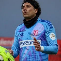 Guillermo Ochoa recibe nueva GOLEADA en Portugal y se acerca más al DESCENSO