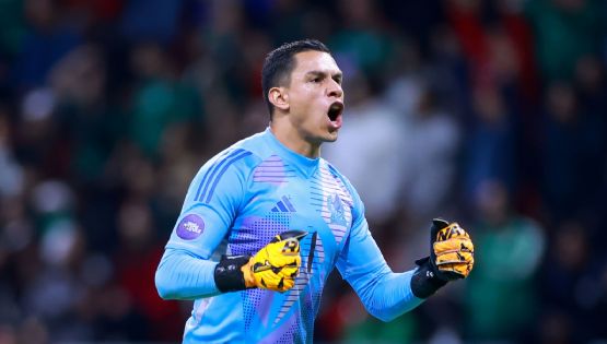 LEYENDA del Club insinúa que Luis Ángel Malagón no debe ser el titular con la Selección Mexicana