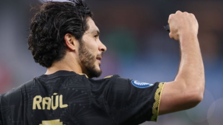 De ser el HÉROE de Selección Mexicana a no poder hacer nada en la ELIMINACIÓN del Fulham