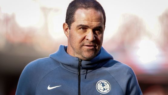 Video: André Jardine se pone FURIOSO en el vestuario del Club América tras la derrota ante Chivas