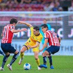 Chivas se quita del camino y el Club América tiene TODO LIBRE para ficharlo