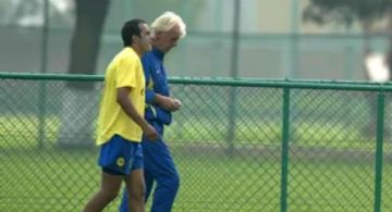 Cuauhtémoc Blanco NO SE OLVIDA de Leo Beenhakker tras su fallecimiento
