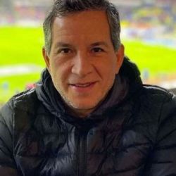 ¡Ridículo! Javier Alarcón compara al Club América de Beenhakker con el Cruz Azul de Anselmi