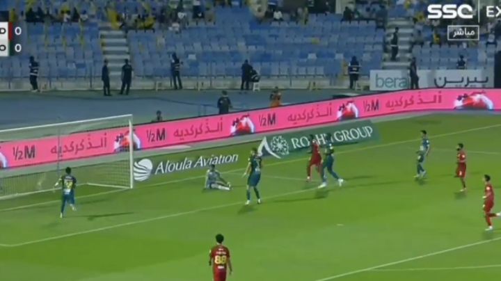 Julián Quiñones se luce con NUEVO PARTIDAZO en Arabia Saudita con Golazo y Asistencia