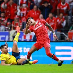 El video DEFINITIVO que revela si era o no penal la barrida de Sebastián Cáceres