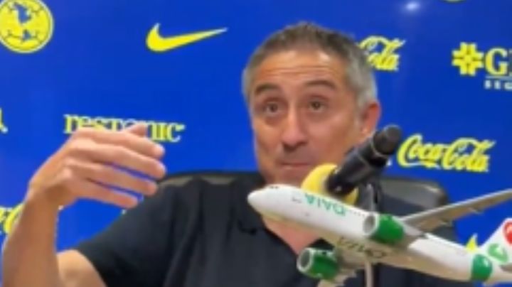 El RIDÍCULO que hizo el DT de Chivas presumiendo tras ser eliminado por América Femenil