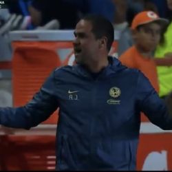 VIDEO: Le perdonan la tarjeta roja al Pachuca y Jardine se volvió loco, EXPLOTÓ