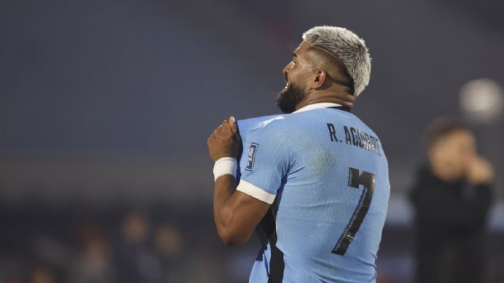 Rodrigo Aguirre provoca TROLLEADA de la Selección Uruguaya a un aficionado