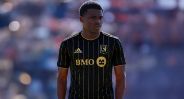 Javairo Dilrosun presume su TRAICIÓN al Club América junto al verdugo que nos dejó sin Mundial de Clubes
